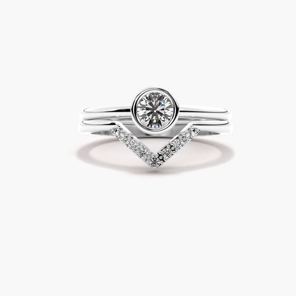 Round Cut Bezel Set Moissanite Ring Set For Wedding