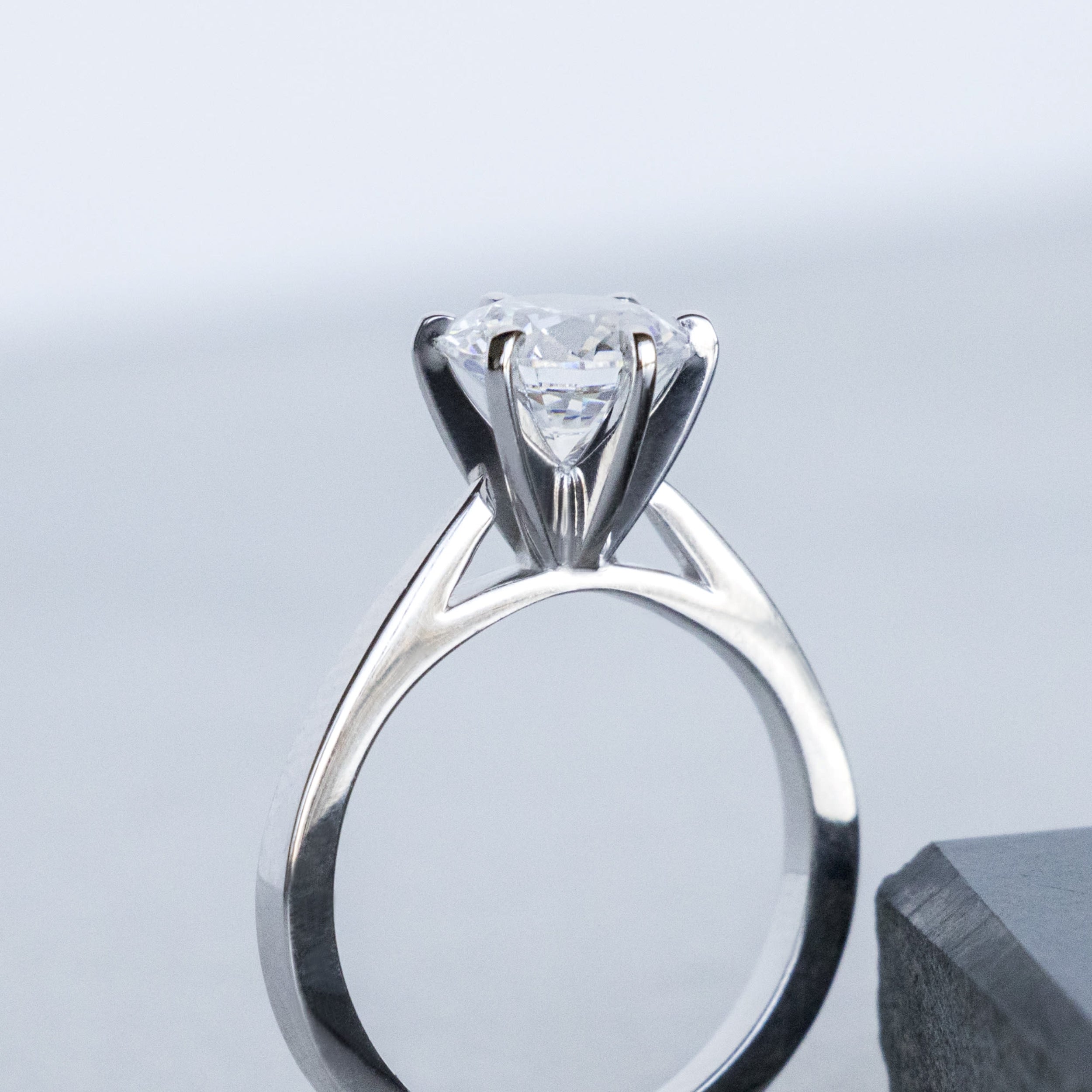 Round Cut Solitaire Engagement Ring, 14K White Gold