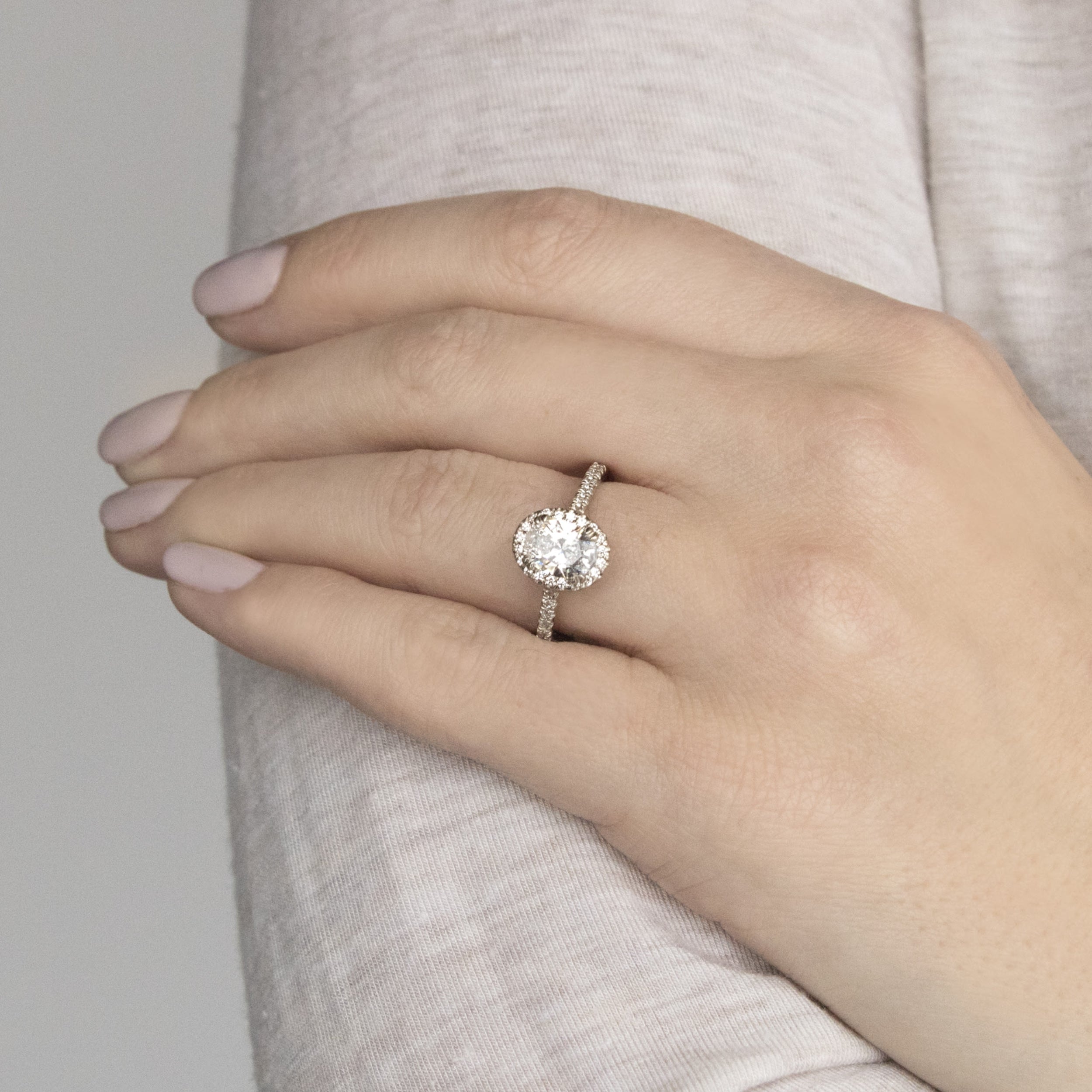 Oval Cut Halo Moissanite Engagement Ring