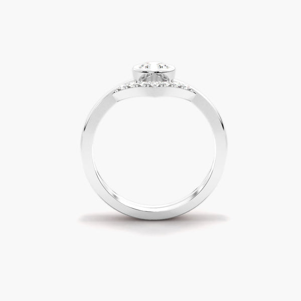 Round Cut Bezel Set Moissanite Ring Set For Wedding