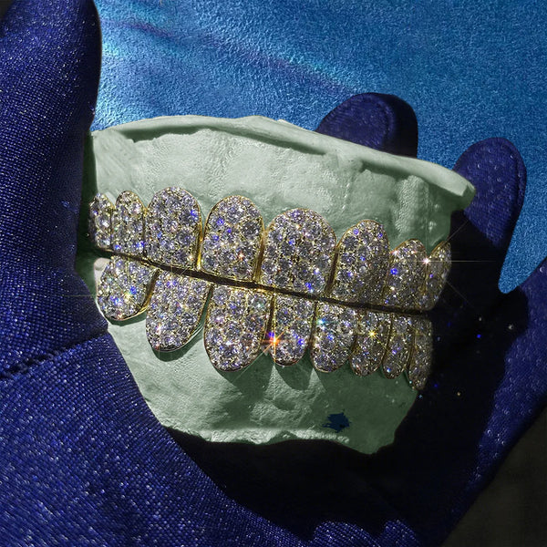 Fully Iced Out VVS1 Moissanite Customized Grillz
