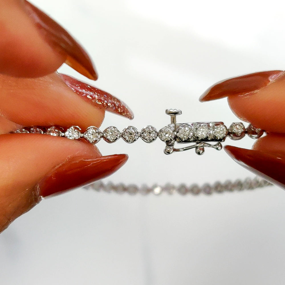Moissanite Round Cut Bezel Set Bracelet For Birthday Gift