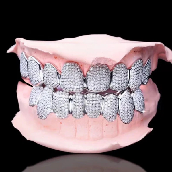 Iced Out Moissanite Grillz For Dazzling Smile