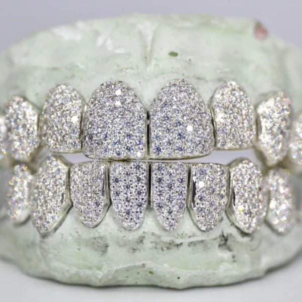 Moissanite Iced Out Customized Grillz For Men