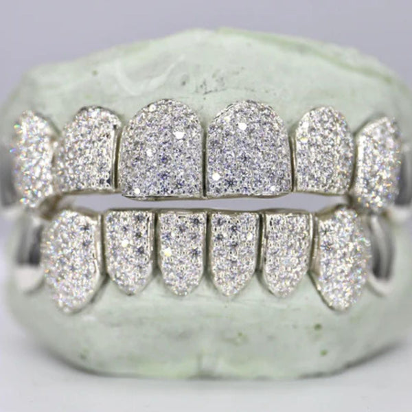 Iced Out Moissanite Elegant Hip Hop Grillz