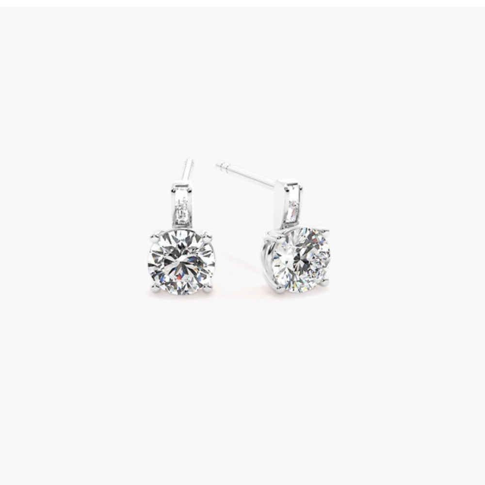 Round Cut Moissanite Stud Earring For Women