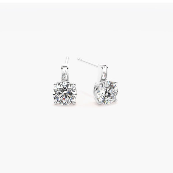 Round Cut Moissanite Stud Earring For Women