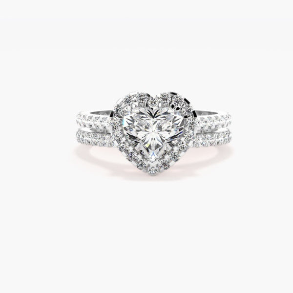 Heart Cut VVS1 Moissanite Halo Bridal Ring Set