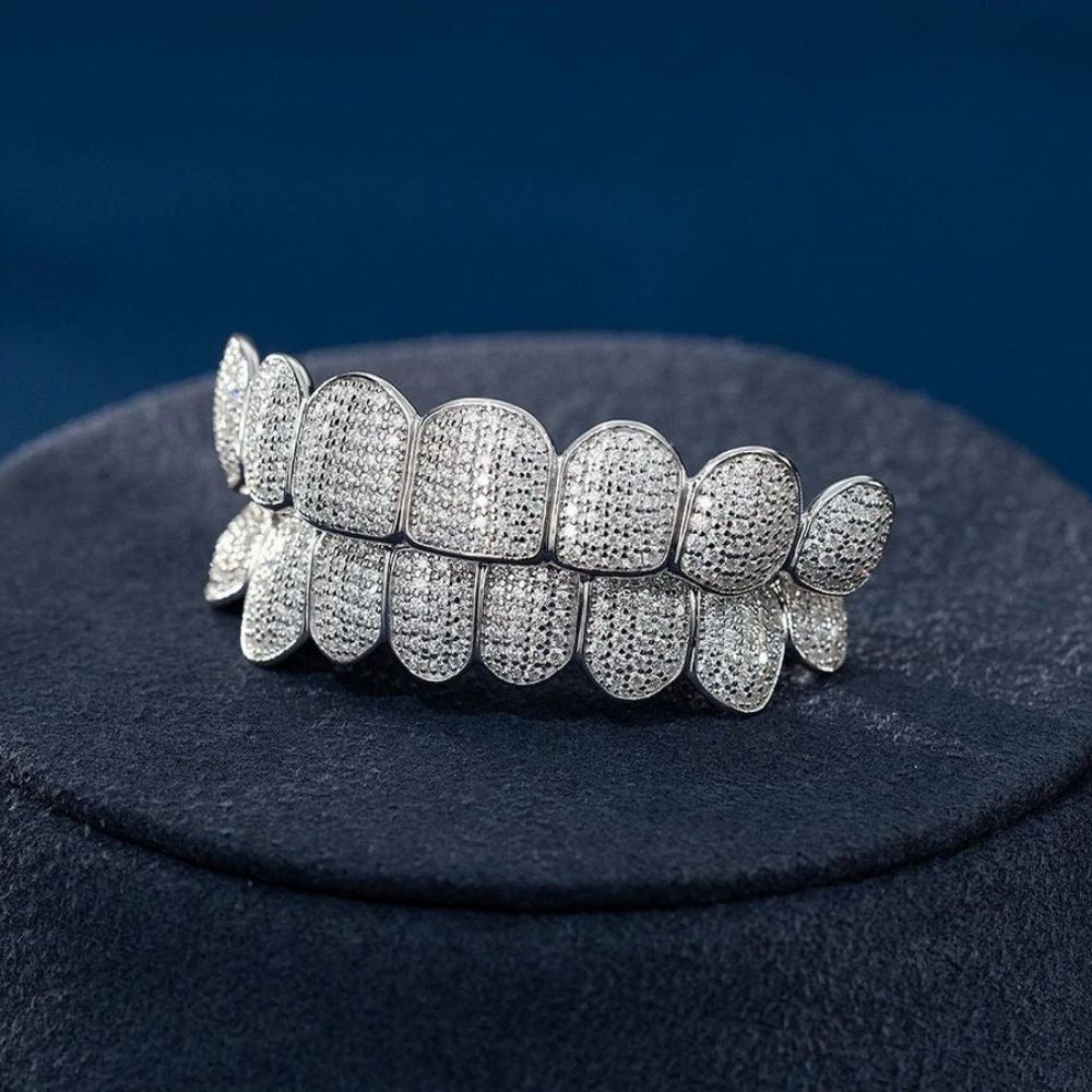 Colorless Moissanite Diamond Iced Out Elegant Grillz