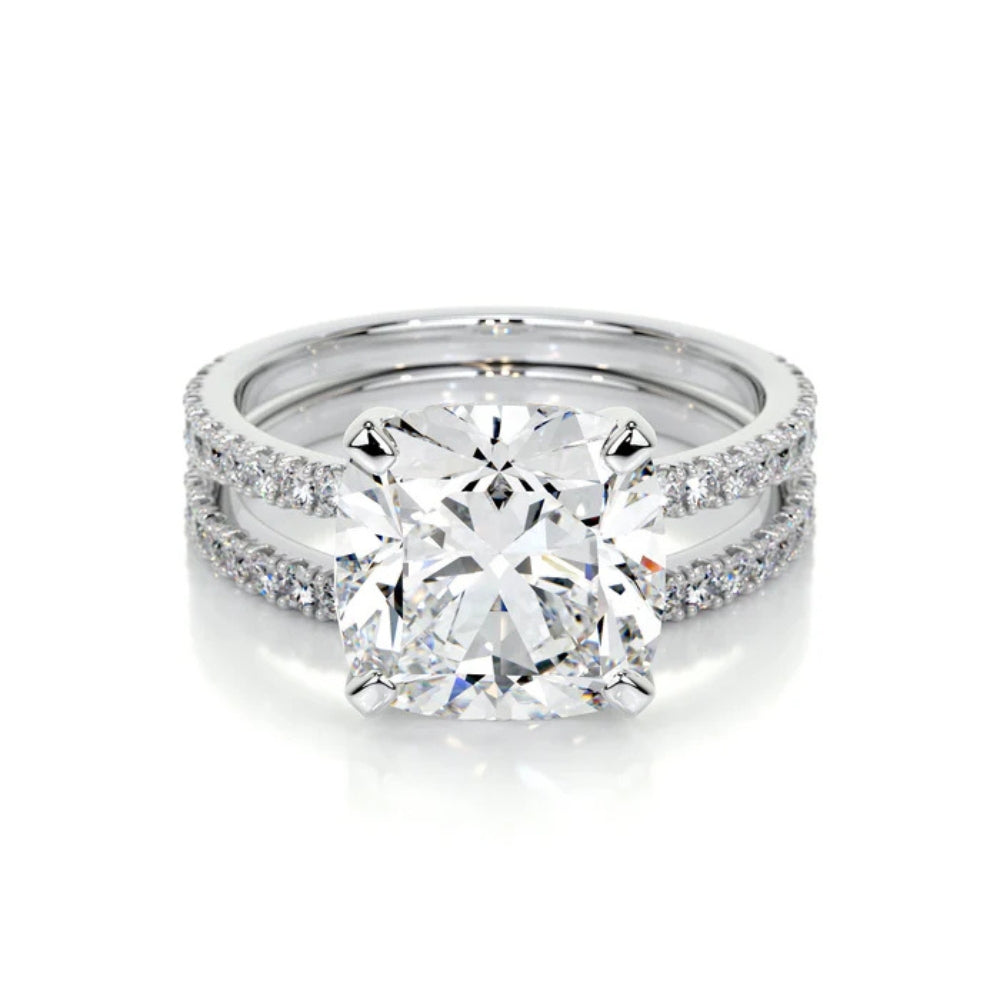 VVS1 Moissanite Cushion Cut Pave Set Wedding Ring Set