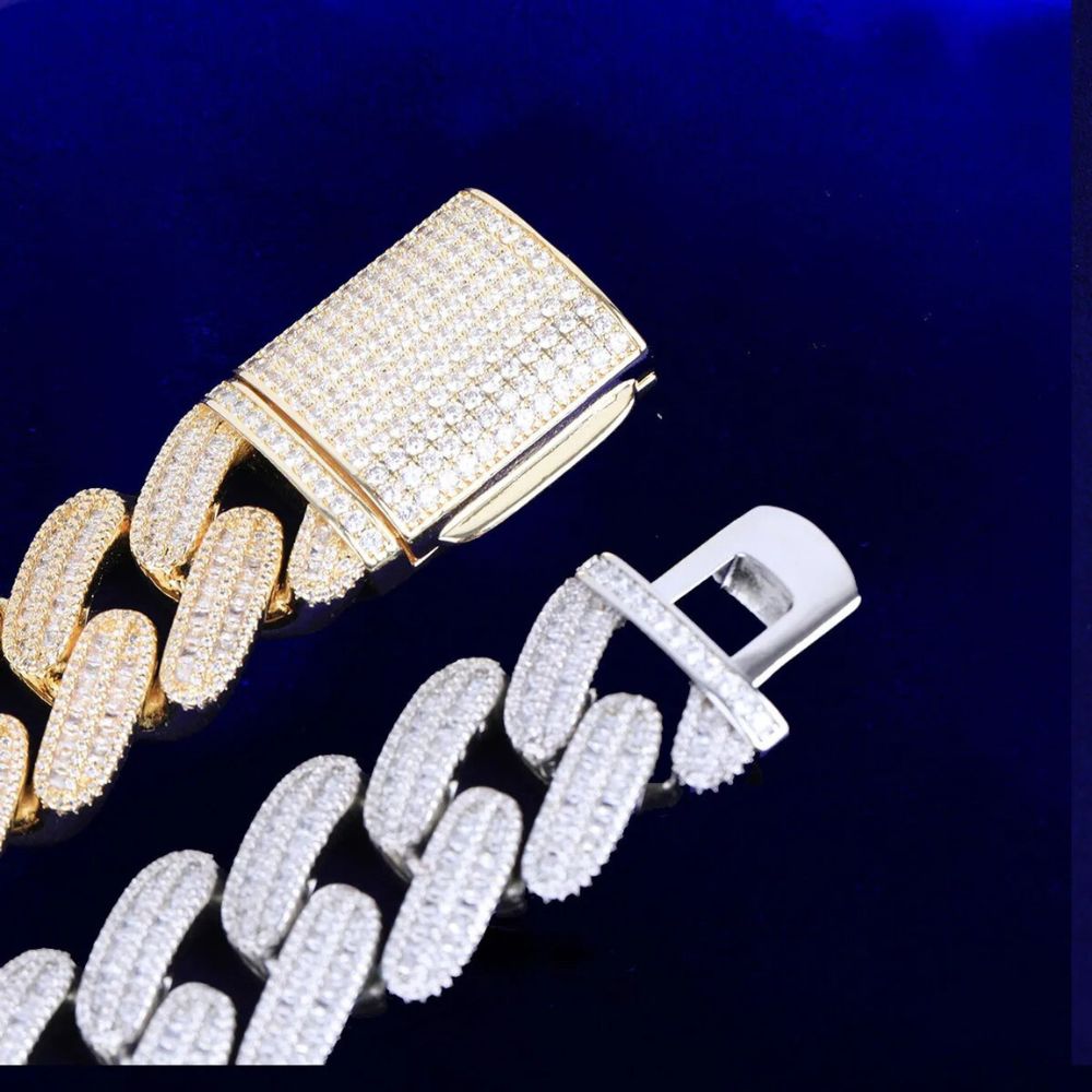 Round & Baguette Cut Lab Grown Diamond Iced Out Chain For Men