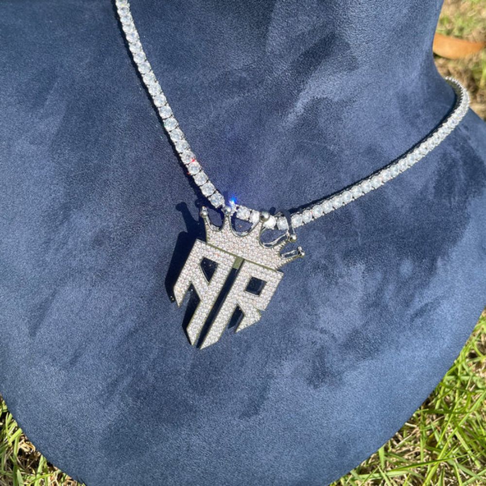 Round Cut Lab Grown Diamond R Kings Crown Hip Hop Pendant