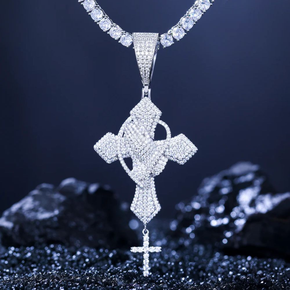 Moissanite Praying Hand Cross Hip Hop Pendant