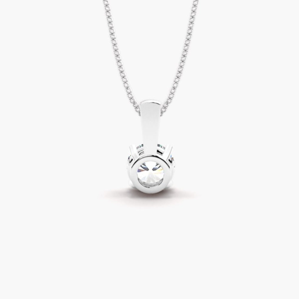 Round Cut VVS1 Moissanite Solitaire Pendant For Her