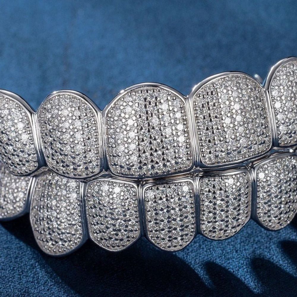 Colorless Moissanite Diamond Iced Out Elegant Grillz