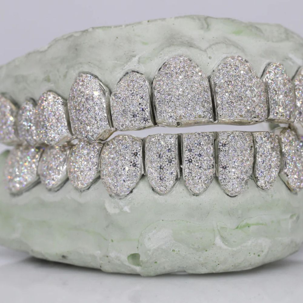 Moissanite Diamond Iced Out Customized Teeth Grillz