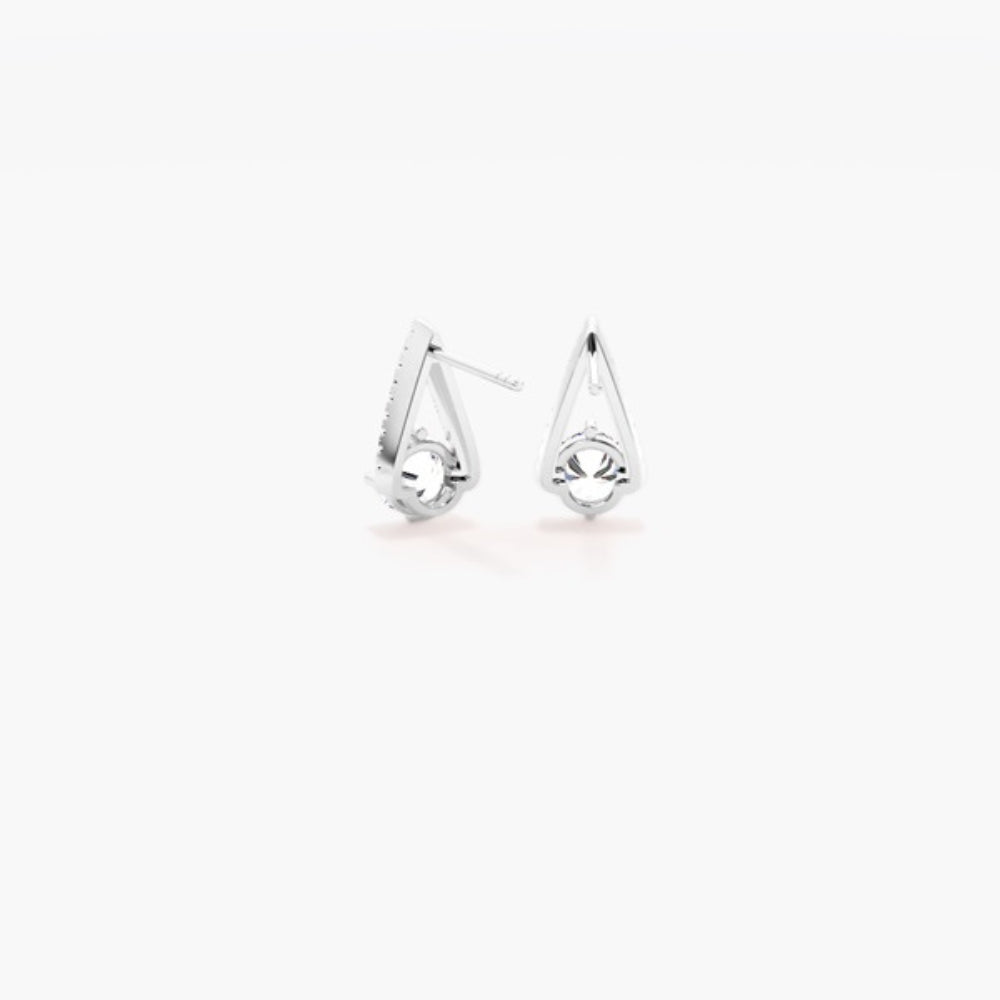 VVS1 Moissanite Round Cut Stud Earring For Women