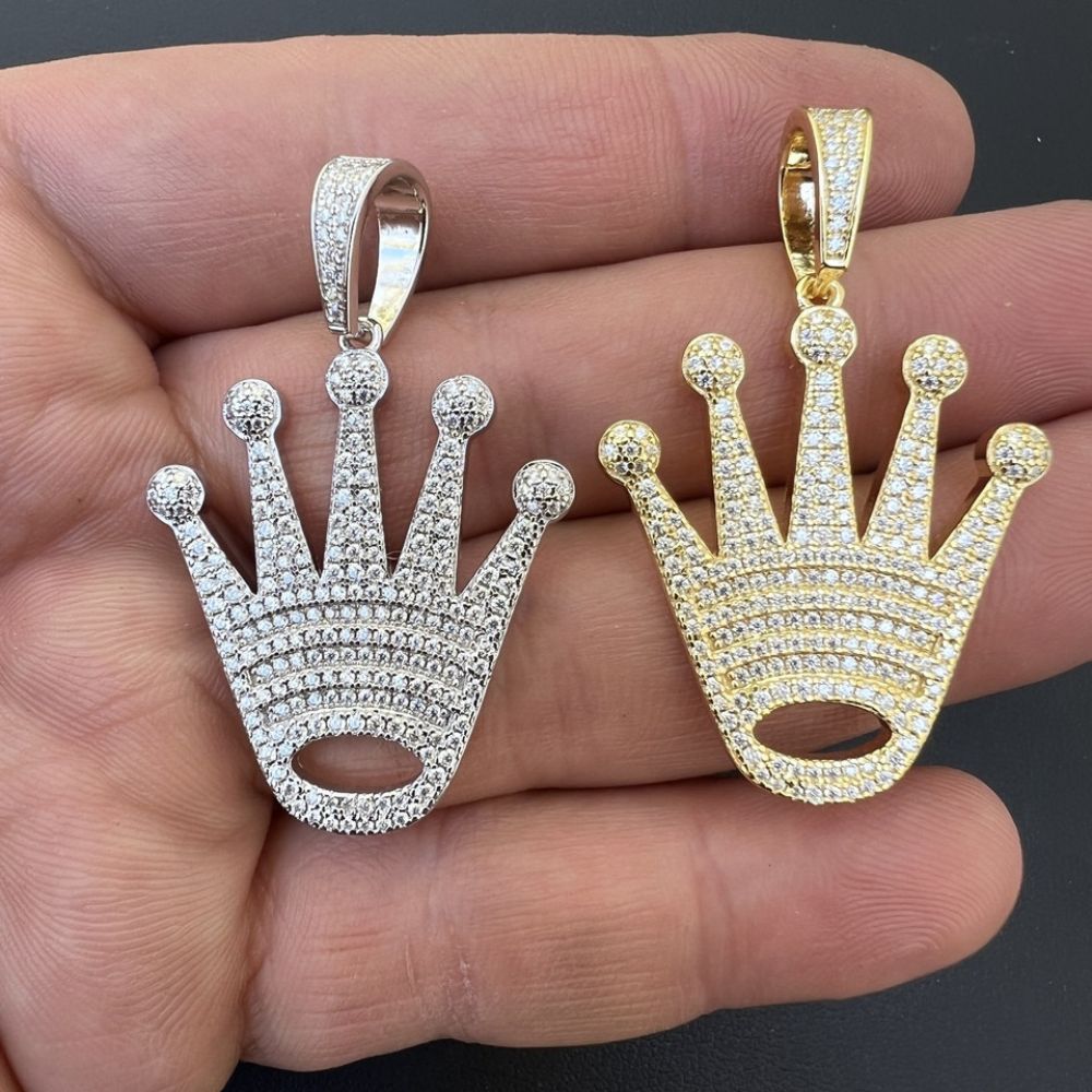 Iced Out Moissanite Diamond Crown Hip Hop Pendant