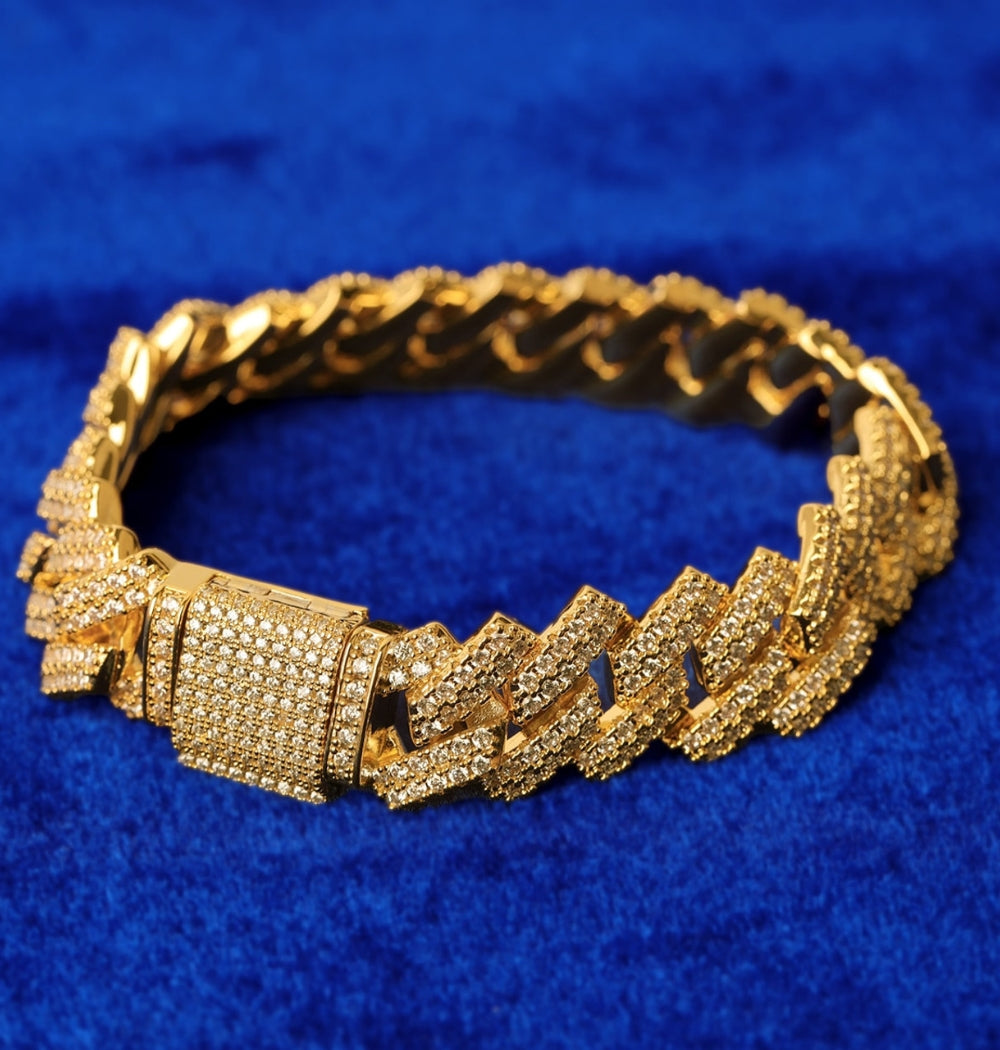 Round Brilliant Cut Moissanite Iced Out Bracelet For Men's