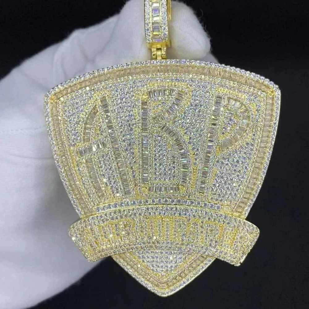 Iced Out Moissanite All Bout Paper Hip Hop Pendant For Him