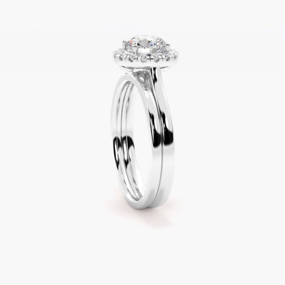 Moissanite Round Cut Halo Ring Set For Bridal