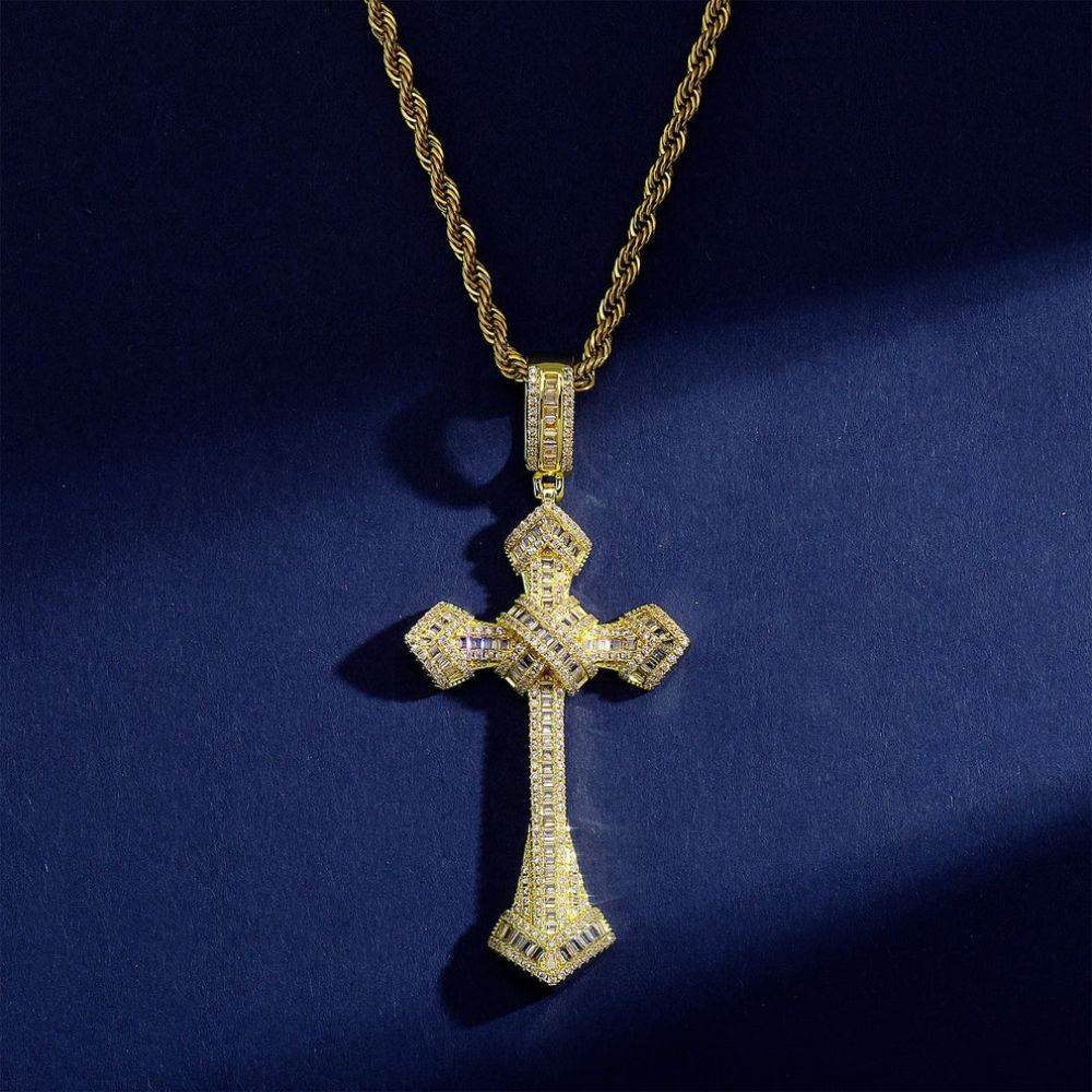 Moissanite Diamond Iced Out Cross Pendant For Men's