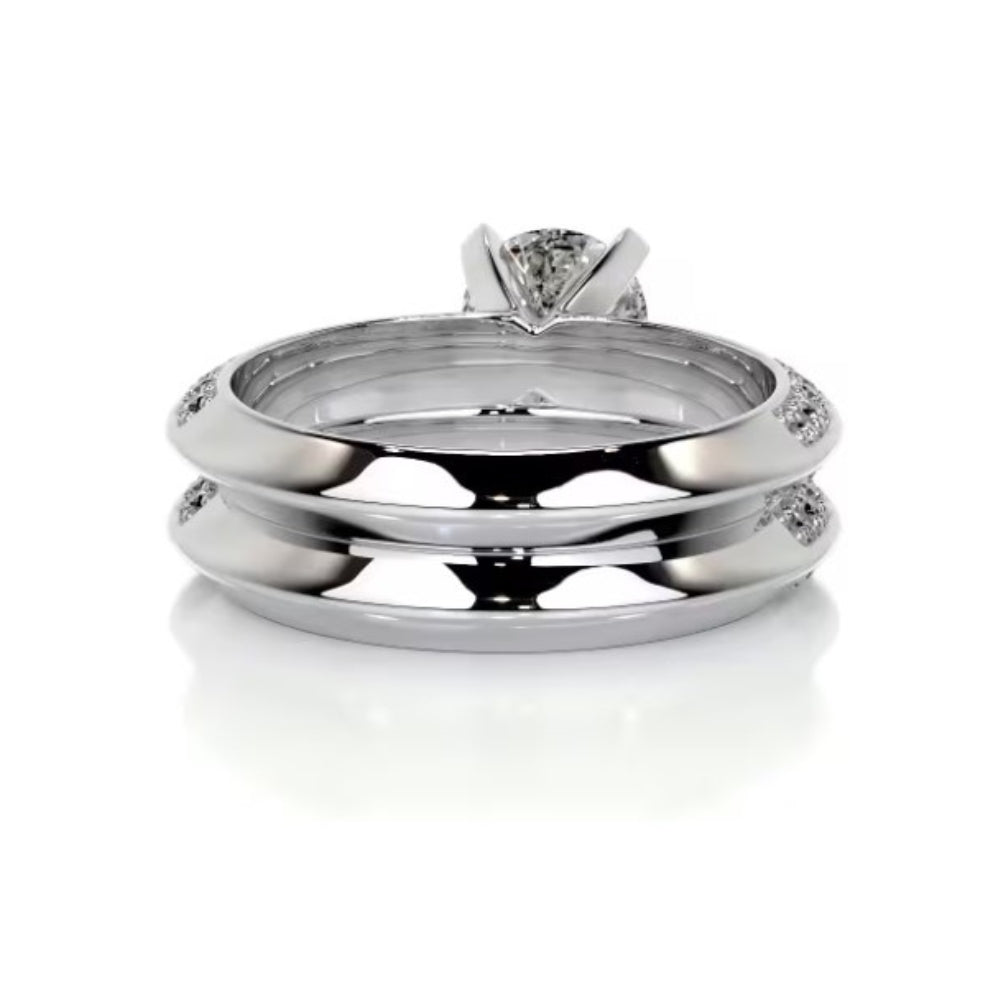 Round Cut Moissanite Knief Edge Style Wedding Ring Set