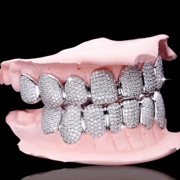 Iced Out Moissanite Grillz For Dazzling Smile