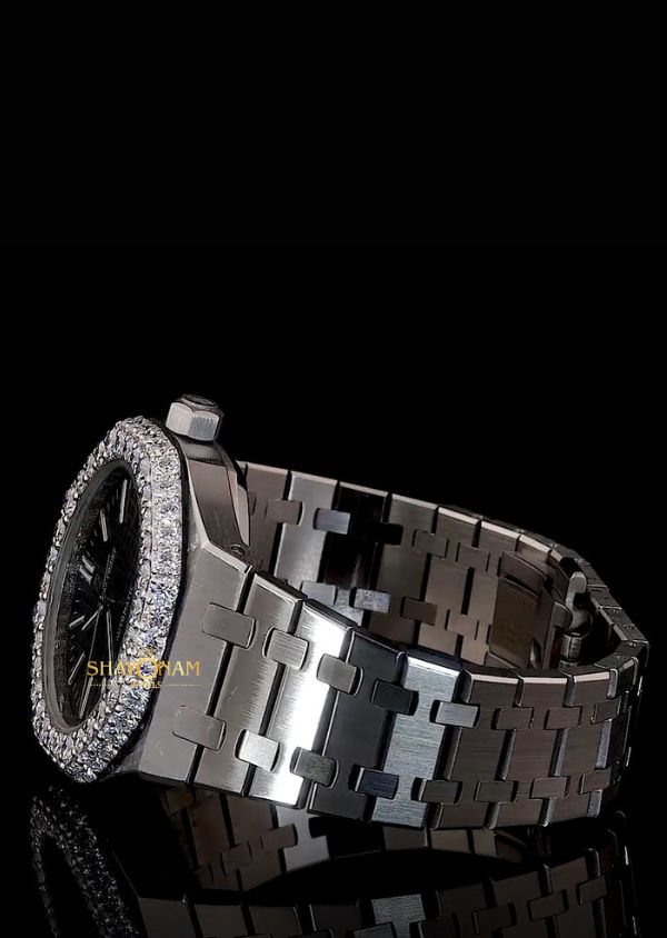 Iced Out Moissanite Diamond Black Dial Luxury Wrist Watch For Men's