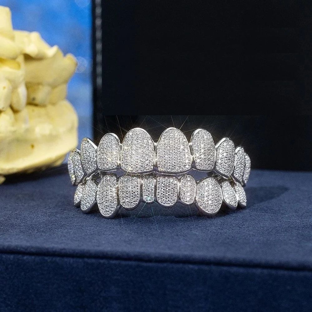 Colorless Moissanite Diamond Iced Out Elegant Grillz