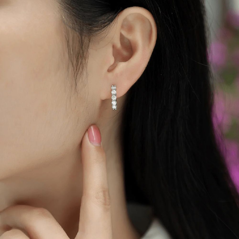 Round Cut Moissanite Classic Hoop Earrings For Women's