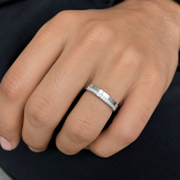 Round Cut Pave Set Lab Grown Diamond Men's Promise Band