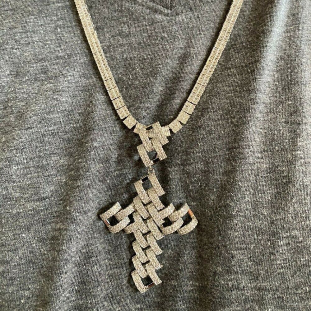 Iced Out Moissanite Diamond Cross Hip Hop Pendant For Men's