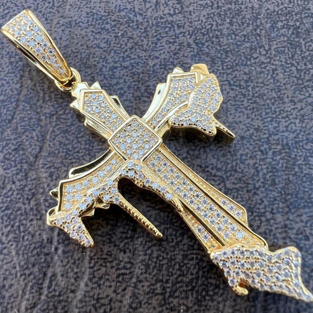 Iced Out Moissanite Diamond Cross Bling Pendant For Men's