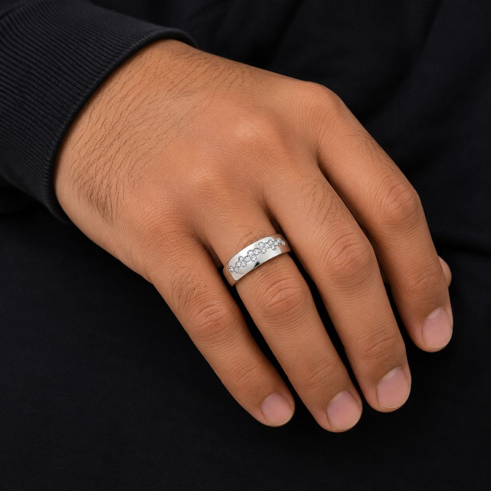 Lab Grown Diamond Round Cut Bezel Set Wedding Band For Men
