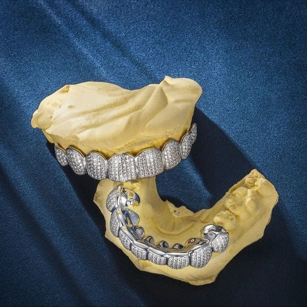 Colorless Moissanite Diamond Iced Out Elegant Grillz