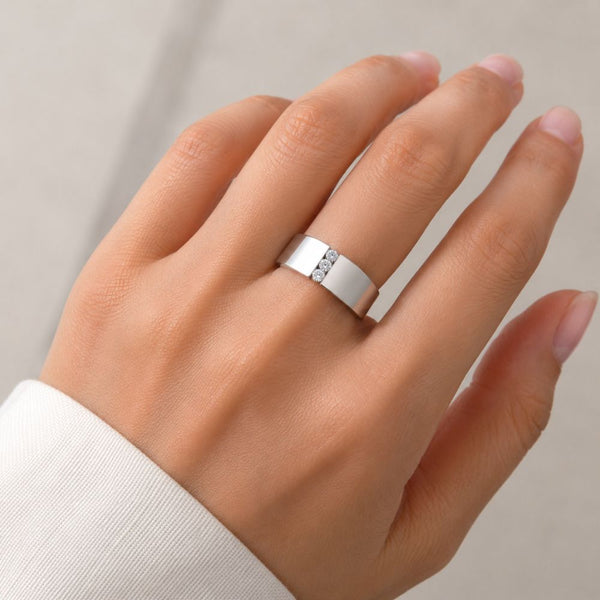 Lab Grown Diamond Round Cut Channel Set Wedding Band