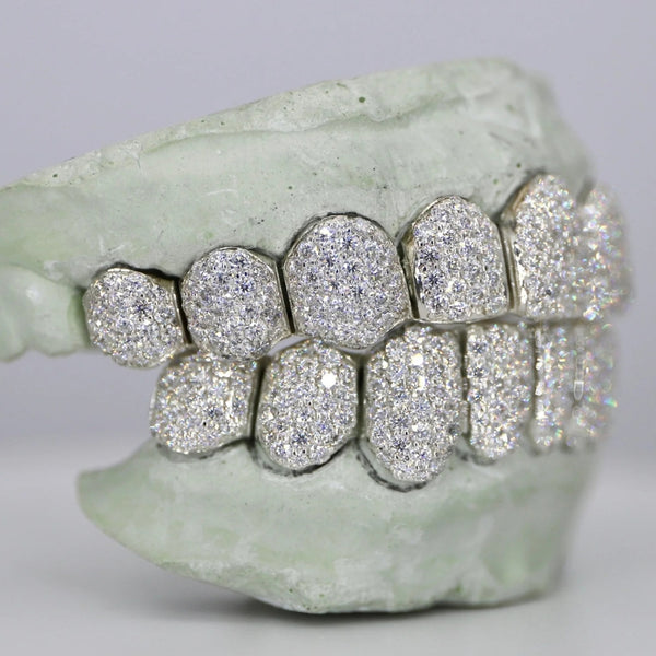 Colorless Moissanite Diamond Iced Out Grillz For Him