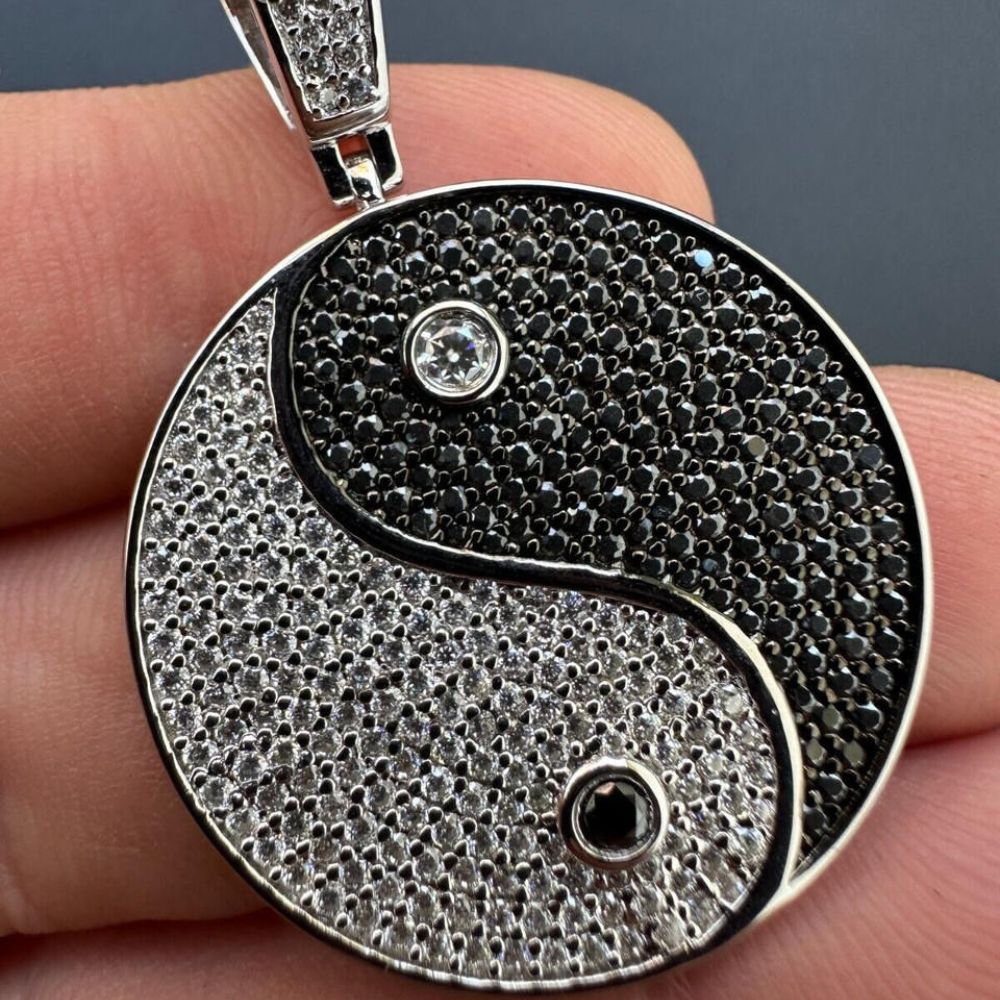 Moissanite Iced Out Yig Yang Hip Hop Pendant