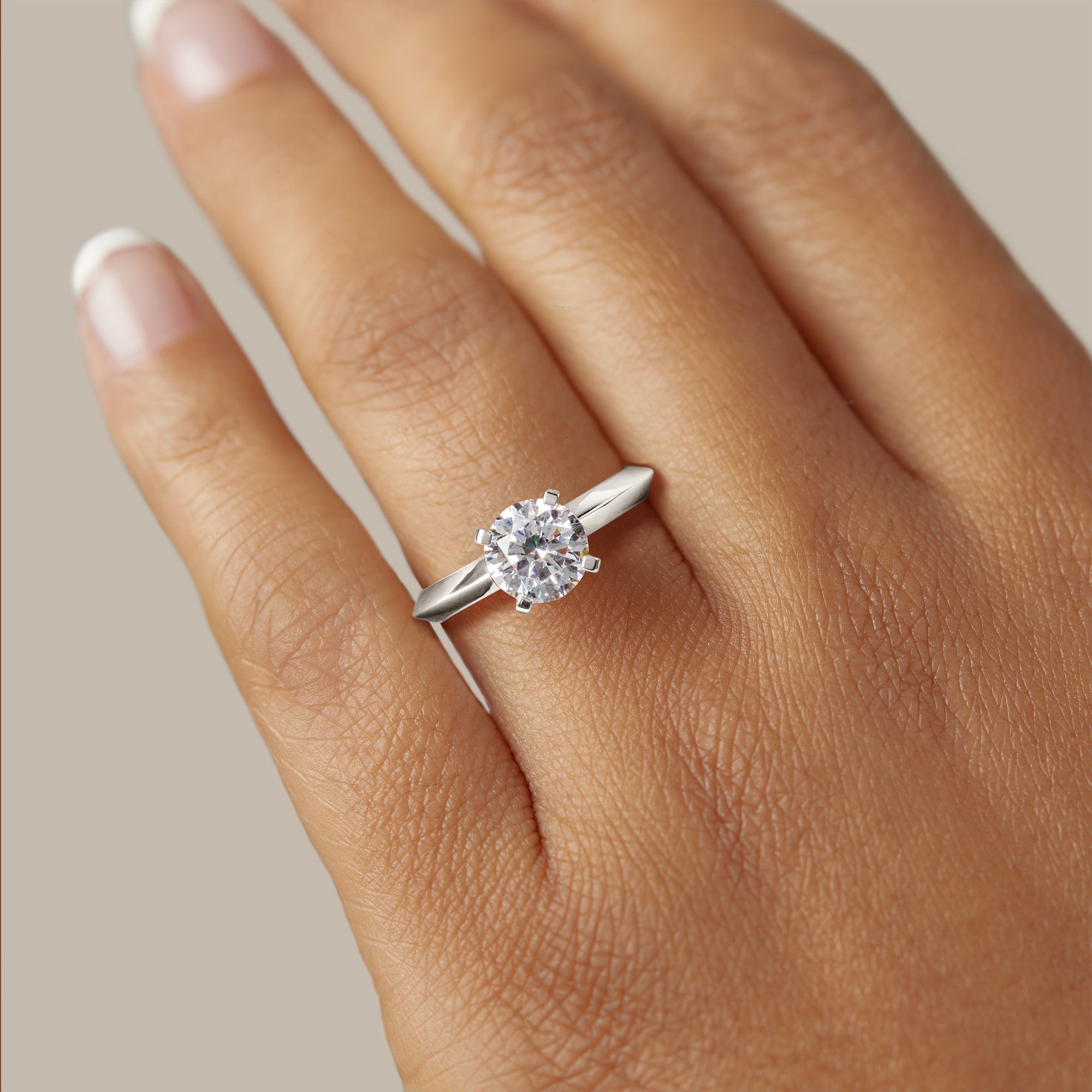 Knife Edge Round Cut Solitaire Engagement Ring