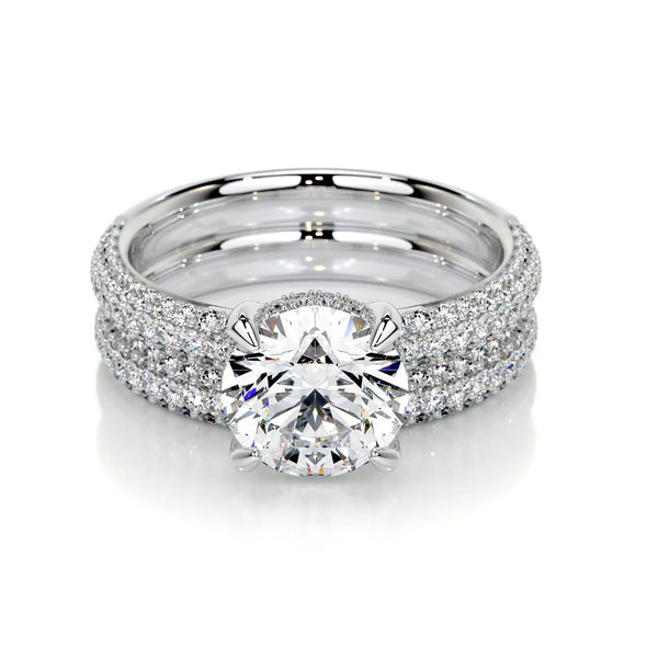 Brilliant Round Cut Hidden Halo Ring Set