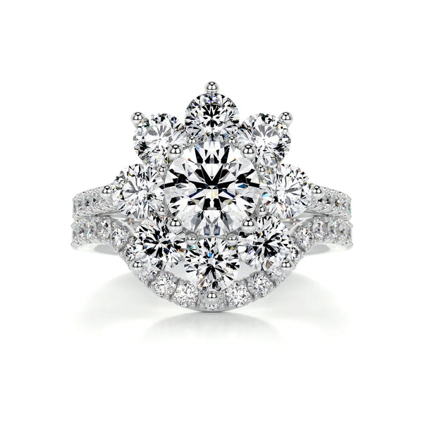 Round Cut Flower Shape Moissanite Ring Set