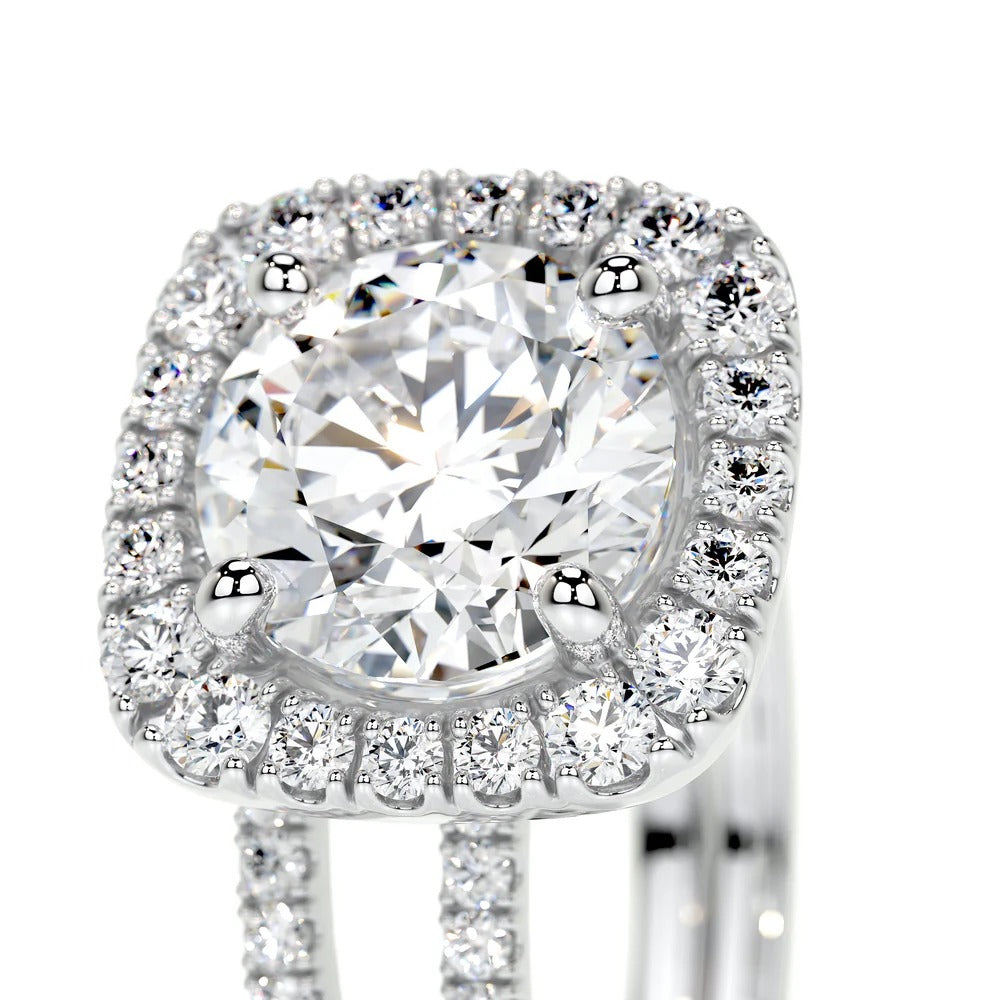 Brilliant Round Cut Halo Moissanite Ring Set