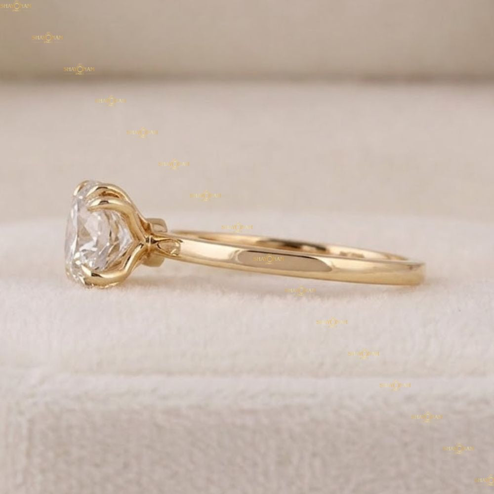 Lab Grown Diamond Round Cut Double Prong Solitaire Ring