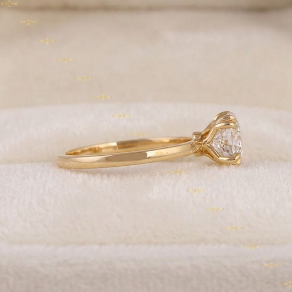 Lab Grown Diamond Round Cut Double Prong Solitaire Ring