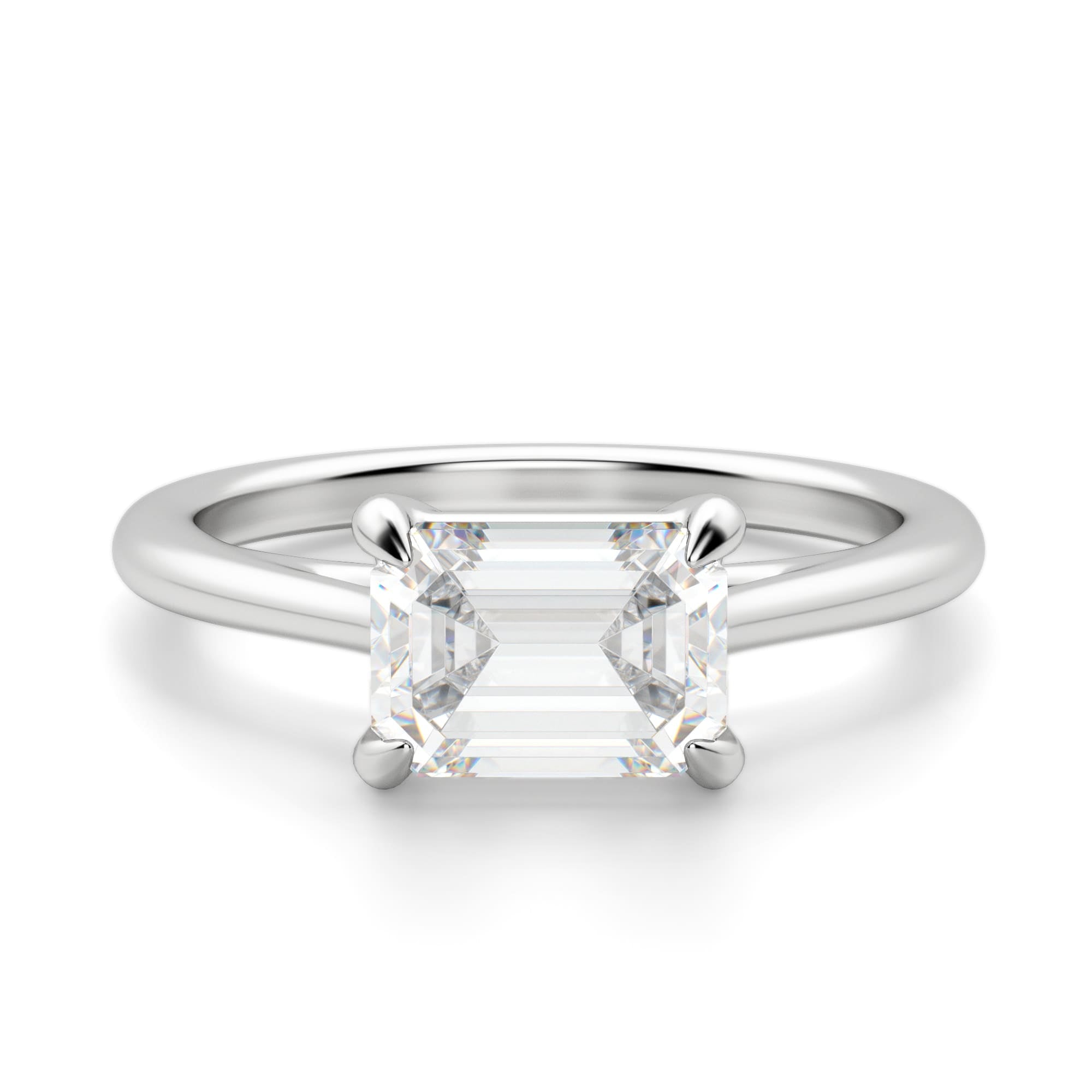 East to West Trellis Set Solitaire Ring