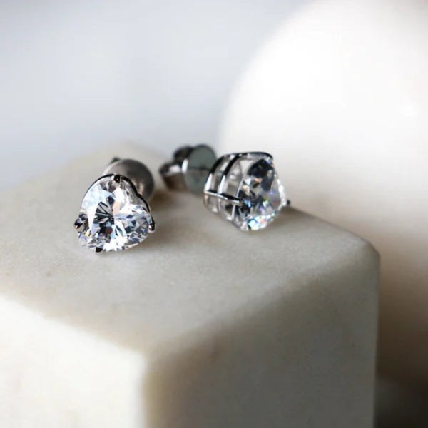 Heart Cut Basket Set Moissanite Stud Earrings