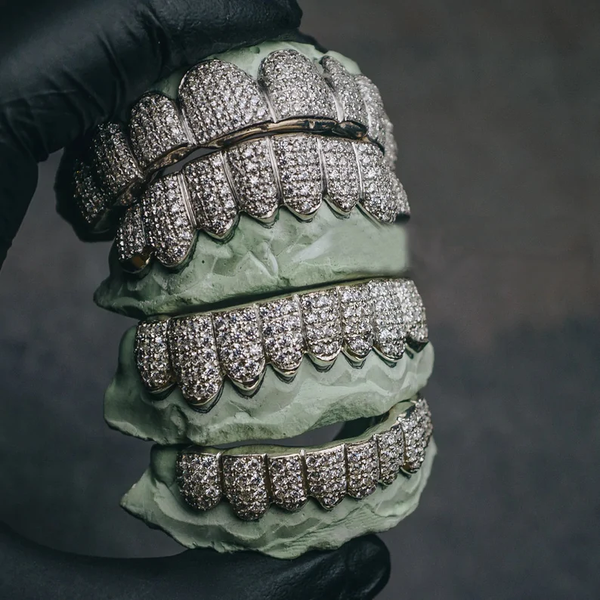 Iced Out Moissanite Diamond Custom Teeth Grillz