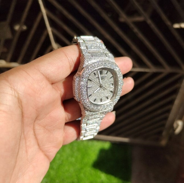 Luxury Mens / Womens Unisex Analog Iced Out Moissanite Diamond Wrist Watch, VVS Full Moissanite Diamond Fancy Gift Watch