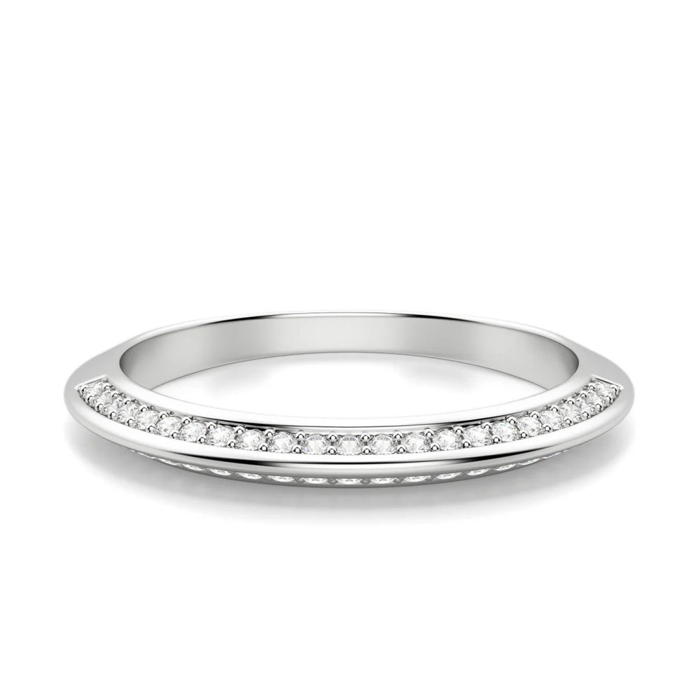 Knife Edge Round Cut Moissanite Wedding Anniversary Ring